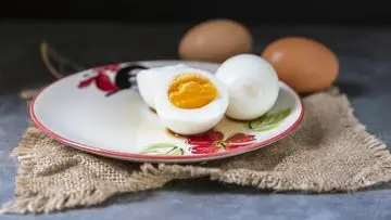 Perdebatan Telur Rebus: Setengah Matang vs Matang, Mana Pilihan Paling Sehat?