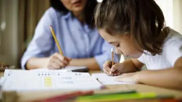 10 Pilar Pengasuhan: Cetak Generasi Bertanggung Jawab Lewat Kebiasaan Sehari-hari