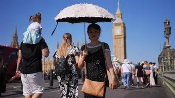 Inggris Hadapi Gelombang Panas Keempat, Potensi Suhu 35°C Berujung Peringatan Kesehatan dan Kebakaran