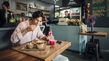 Atur Ulang Jadwal Makan Siang Anda: Kunci Energi Stabil Sepanjang Hari