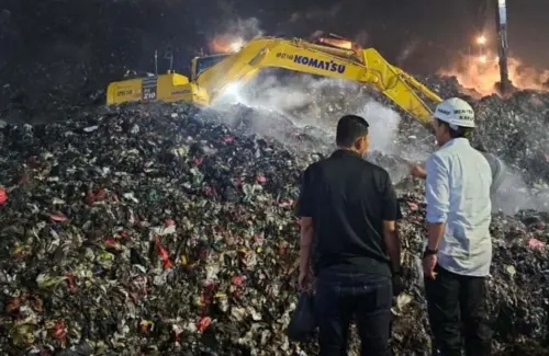 Prabowo Targetkan Indonesia Bebas "Gunung Sampah" di 2027: Strategi dan Tantangan