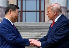 Donald Trump Bidik 'Sampah' untuk Menang Perang Dagang Melawan China