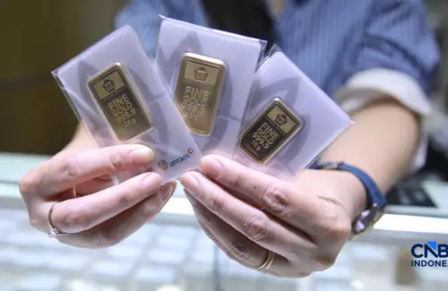 Harga Emas Antam Anjlok Hari Ini, Simak Rincian Penurunannya