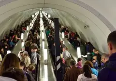Menyelami Bumi: 10 Stasiun Metro Terdalam yang Memukau Dunia