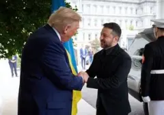 Zelenskyy Minta Trump Bujuk Elon Musk Terkait Starlink