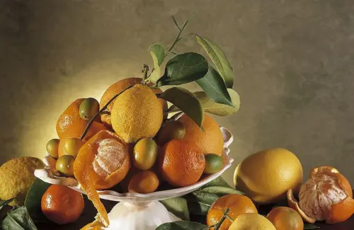 Kendalikan Asam Urat dengan 5 Buah Alami Ini: Solusi Sehat di Rumah