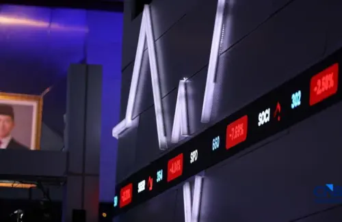 Investor Asing Lepas Saham Rp363,5 Miliar di Sesi I, Sektor Ini Jadi Sorotan