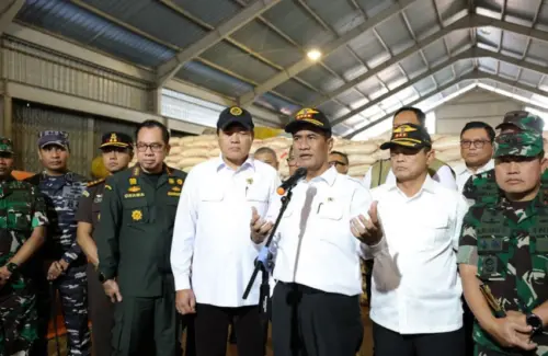 Mentan Amran Beri Ultimatum: Mafia Beras Fortifikasi Akan Diberantas Tuntas dalam Dua Pekan