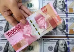 Rupiah Tertekan, Ditutup Melemah ke Rp18.027 per Dolar AS Sore Ini
