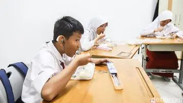 Menu Makanan Bergizi Seimbang Disesuaikan untuk Siswa Berkebutuhan Khusus