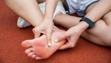 Mengatasi Pegal Kaki pada Penderita Flat Foot Saat Beraktivitas Fisik