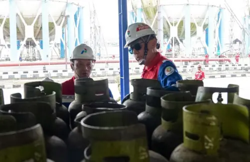 Komisaris Utama Pertamina Pastikan Stok BBM Aman, Larang Keras Adanya Gangguan Pasokan