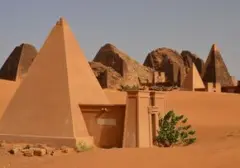 Piramida Meroe di Sudan Terancam Hancur Akibat Konflik Bersenjata