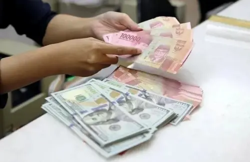 Rupiah Ditutup Menguat 0,69% Sepekan, Bagaimana Prospeknya Pekan Depan?