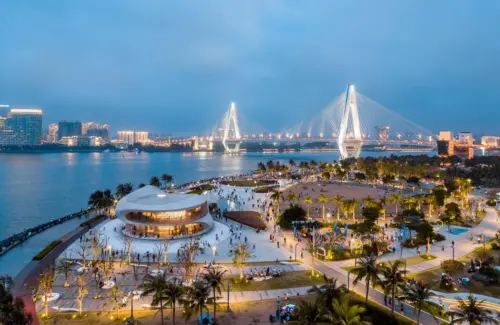 Mega Proyek 'Hong Kong Baru' China Dekat RI: Nilai Rp2.000 Triliun, Potensi Dampak Ekonomi Regional