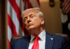 Perang Dagang Memanas: Trump Kenakan Tarif 15% untuk Material Chip, China Ancam Balas