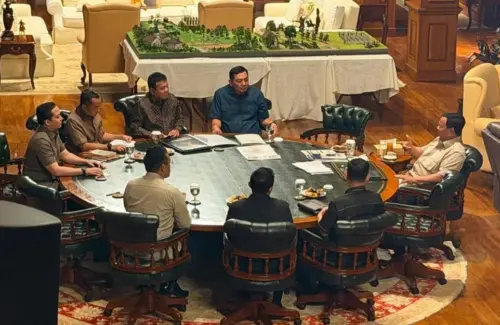Prabowo Panggil Dirut Pertamina, Fokus Bahas Mandatori B50 dan Efisiensi Anak-Cucu Usaha
