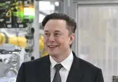 Elon Musk Investasi Rp 300 Triliun untuk Pabrik Chip Baru
