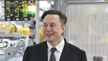 Elon Musk Investasi Rp 300 Triliun untuk Pabrik Chip Baru