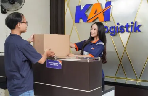 Rayakan HUT RI ke-81, KAI Logistik Tebar Diskon Ongkir 17% untuk Pelanggan