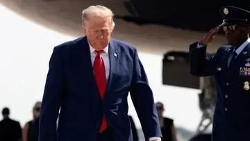Misteri Rambut Donald Trump: Netizen Heboh, Benarkah Cuma Wig?