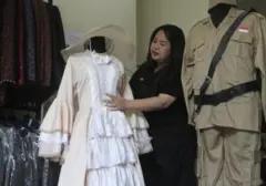 Lonjakan Permintaan Sewa Baju Adat dan Kostum Karnaval Sambut HUT RI ke-79