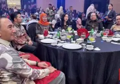 Gubernur Khofifah dan Wagub Emil Kagumi Fasilitas Trans Luxury Hotel Surabaya