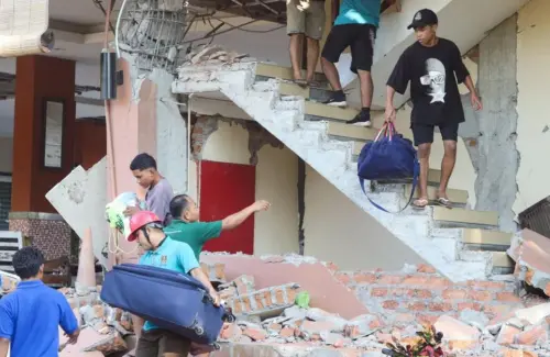 Gempa M 7,7 Guncang NTT, 2.000 Warga Mengungsi, Pemerintah Pusat Bergerak Cepat