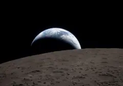 Bulan Semakin Menjauh dari Bumi: Ancaman Tersembunyi dan Dampak yang Mulai Terasa