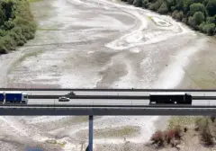 Kekeringan Parah Landa Eropa: Sungai Rhine Menyusut Drastis, Lumpuhkan Transportasi dan Ekonomi