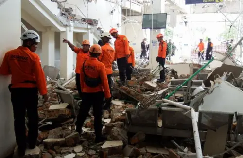 Pemerintah Prioritaskan Pemulihan Akses Logistik untuk Atasi Dampak Gempa NTT