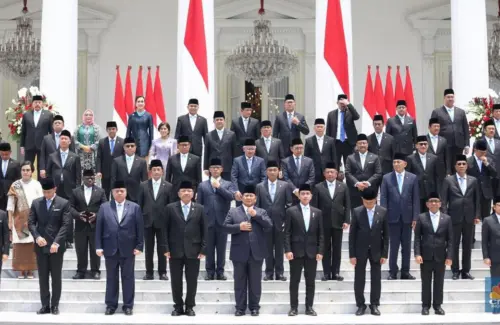 Evolusi Nama Kabinet Indonesia: Dari Soekarno Hingga Potensi Era Prabowo