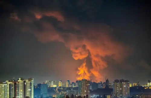 Konflik Rusia-Ukraina Memanas: Pabrik Baja dan Gudang Gandum Jadi Target Serangan Terbaru