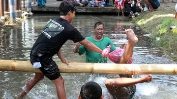 Waspadai Cedera Saat Merayakan Hari Kemerdekaan: Lomba Agustusan Bukan Tanpa Risiko