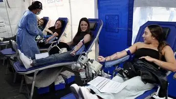 Solidaritas Tanpa Batas: Warga Bogota Turun ke Jalan Donorkan Darah untuk Korban Gempa
