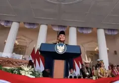Momen Langka: Prabowo Panggil Komandan Upacara HUT ke-81 RI, Kolonel Priyo Menghadap