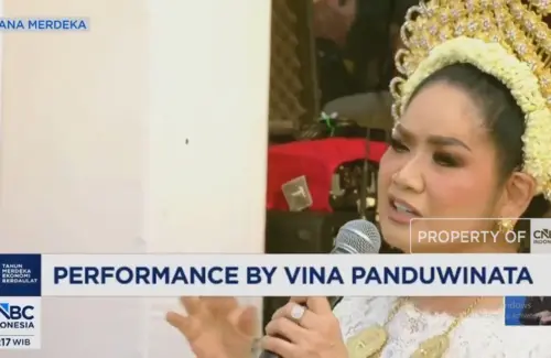 Vina Panduwinata dan Wali Band Gebrak Panggung Perayaan HUT ke-81 RI
