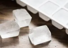 Kompres Es di Ketiak: Benarkah Efektif Meredakan Kecemasan Menurut Pakar Psikiatri?