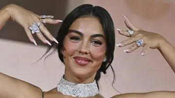 Kilau Fantastis Georgina Rodriguez: Perhiasan Pernikahan Capai Rp900 Miliar
