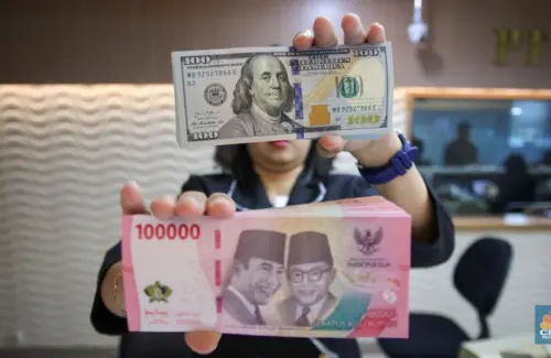 Rupiah Dibuka Menguat 0,14%, Dolar AS Turun Jadi Rp17.800
