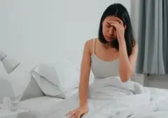 Mengapa Kepala Terasa Pusing Saat Bangun Tidur? Kenali 5 Penyebab Umumnya