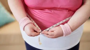 Diet Kilat? Pakar Gizi Luruskan Mitos Makanan Pembakar Lemak