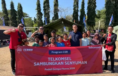 Telkomsel Berikan Dukungan Kemanusiaan untuk Pemulihan Pasca-Bencana di Flores