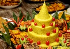 Jejak Keberkahan dalam Piring: 5 Makanan Khas Maulid Nabi yang Sarat Makna dan Tradisi