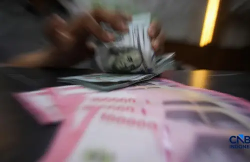 Lonjakan Simpanan Valas RI 38% di Tengah Pelemahan Rupiah: Tanda Apa?