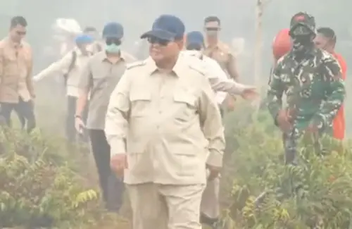 Prabowo Subianto Pimpin Rapat Darurat Penanganan Karhutla di Kalimantan