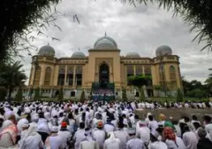 Perdebatan Hukum Perayaan Maulid Nabi: Tinjauan Empat Mazhab Fikih