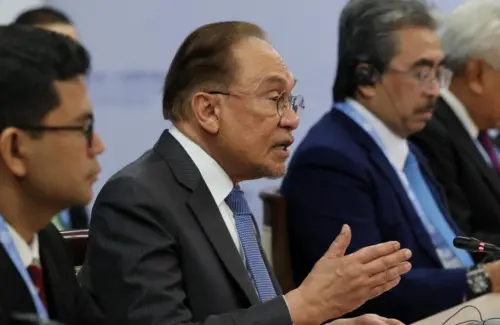 Malaysia Ditipu Miliaran Rupiah oleh Gibran, PM Anwar Ibrahim Buka Suara