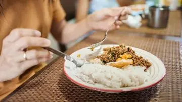 Makan Siang Lebih Awal, Kunci Potensi Umur Panjang Menurut Studi Terbaru