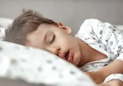 Anak Sering Mendengkur Saat Tidur? Kenali Tanda Bahaya dan Kapan Harus ke Dokter